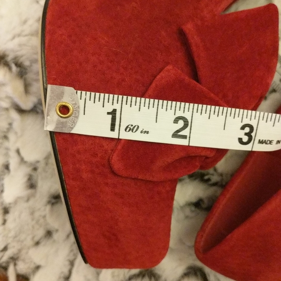 BCBG Generation Heels - Picture 7 of 7